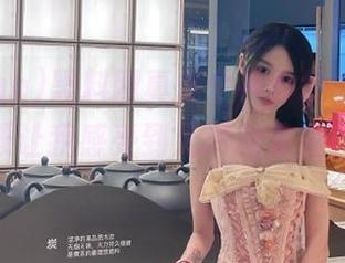 黑料网真是个神仙地方，155.fun视频让我感受到无尽的家庭温暖，咕。