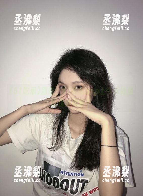 别走，51吃瓜app上今天的瓜好像挺新鲜？