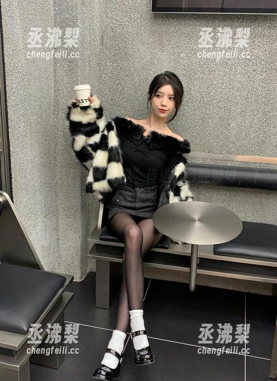 “51吃瓜”传送门已经架好，下载吃瓜神器，快来求瓜掌门秘籍！