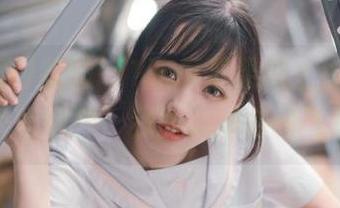 新的i51吃瓜苹果版上线，话题热度瞬间飙升，我的心情也是飞起来了