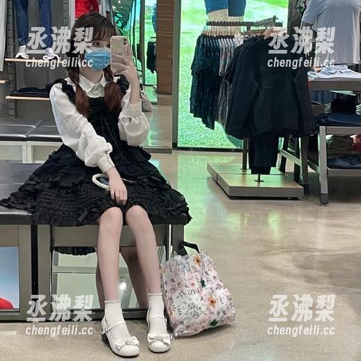 关掉你的花痴模式，“51每日吃瓜”分享网友刨坟趣闻