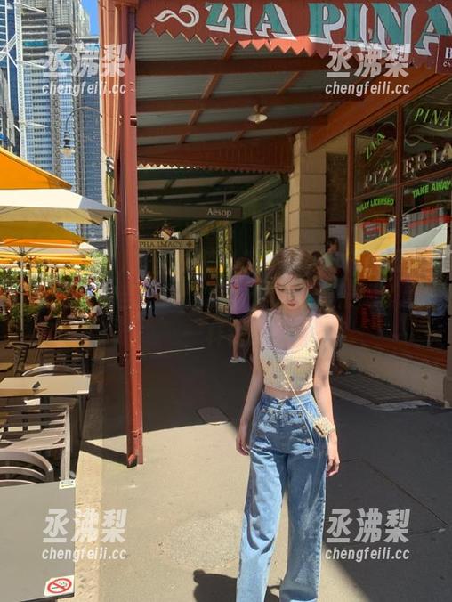 万里长征黑料不打烊668.su官网，让你当一天吃瓜群众，心情像喝了蜜一样甜！