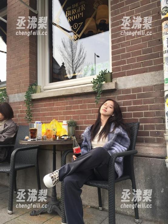 ios用户们，92吃瓜网今天又放大招，瓜吃多少算多少！