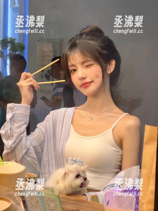 五一吃瓜首页,进去就被那些闪亮的推荐吓到了,难道我都是小白吗? 五一吃瓜首页,进去就被那些闪亮的推荐吓到了,难道我都是小白吗?
