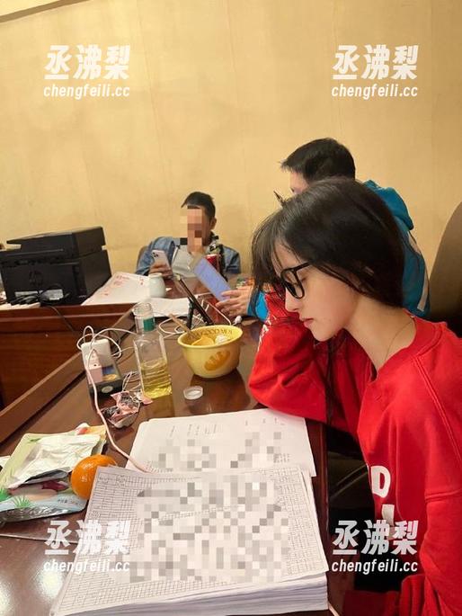 今日吃瓜51：传送门带我进入了一个大瓜宇宙，脑洞大开！