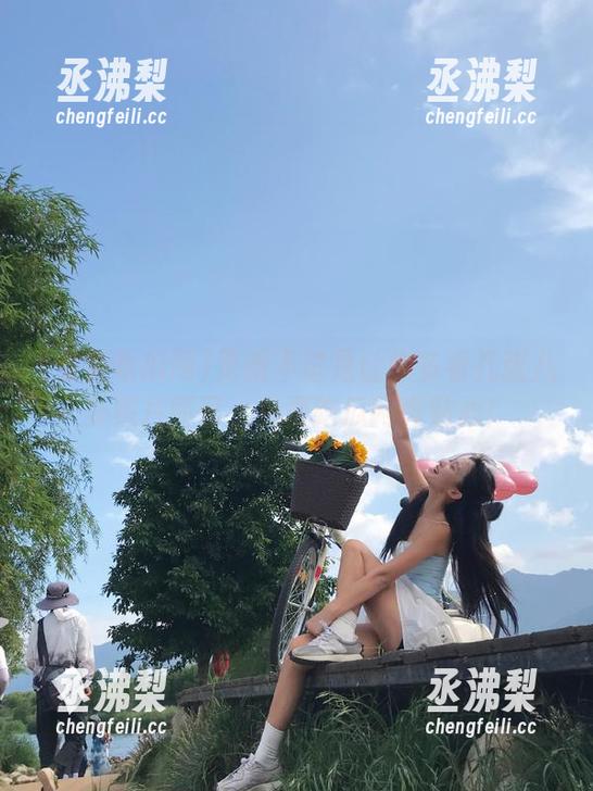 更新不过是让你多看几张八卦照片而已，免费吃瓜网真贴心！