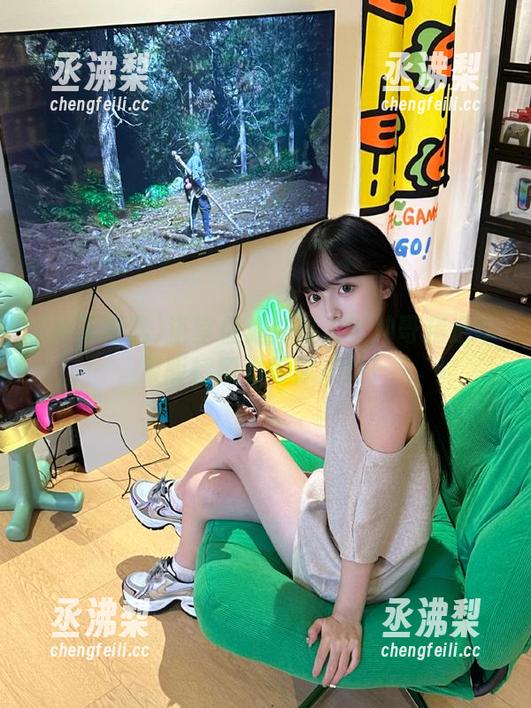 浴室偶遇外星人？冲哥精选苹果版特别款等你来猜！