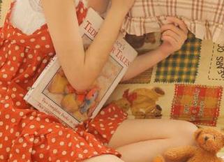 最新八卦“冲”进脑海，吃瓜178再次成了我的日常开胃菜。
