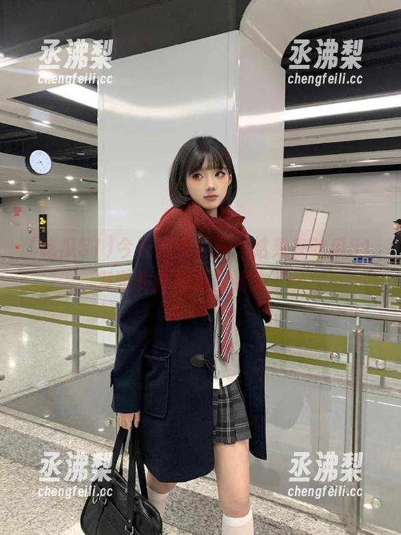 今天闲来无事,结果在吃瓜51发布的那视频里迷失了… 今天闲来无事,结果在吃瓜51发布的那视频里迷失了…