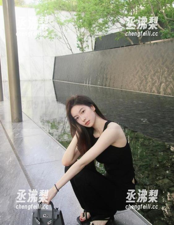 别说你不知!免费吃瓜91苹果版的惊喜让人望眼欲穿! 别说你不知!免费吃瓜91苹果版的惊喜让人望眼欲穿!