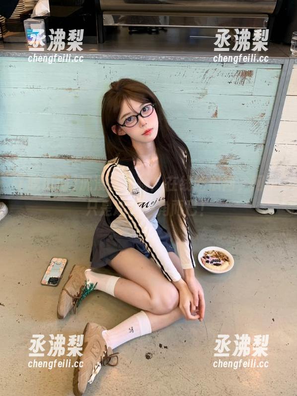 沉浸式体验：在线吃瓜网，网页只是冰山一角而已！