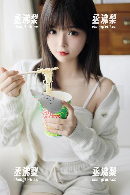 有没有人跟我一样，永久迷恋每日黑料的瓜？