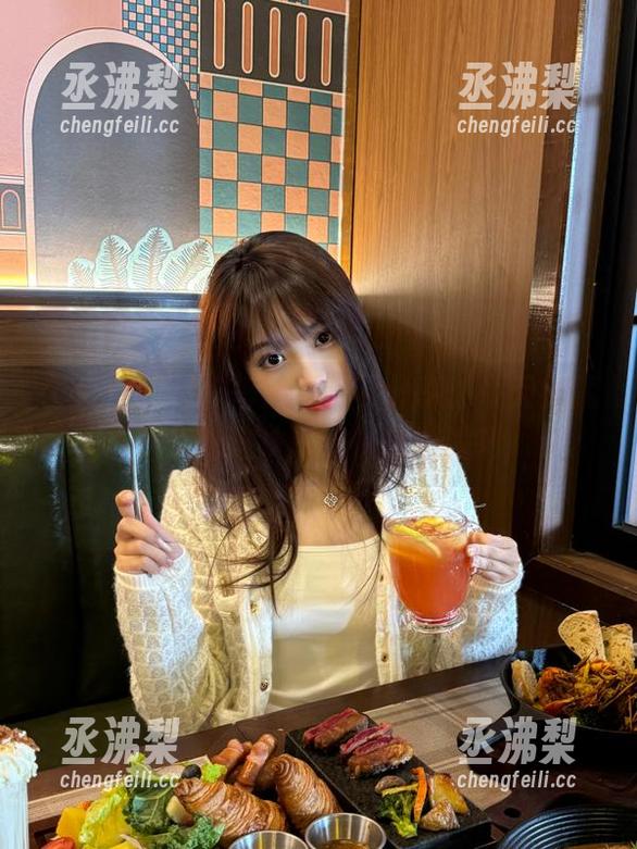 “每日黑料”分享:今天我就是想吃这块瓜,快来说说吧 “每日黑料”分享:今天我就是想吃这块瓜,快来说说吧