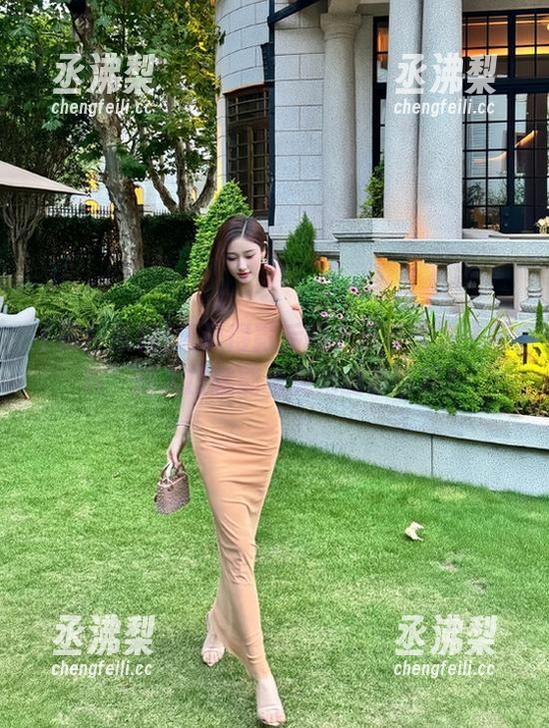 还记得影后吗？点开“第一黑料”的入口就能看见她的真面目！