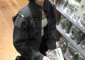 在线投票：放肆说出对“黑料不打烊tttzzz”入口的真实感受嘛！