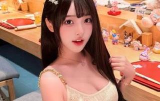 “黑料社”app最特别的导航功能，带你一路看瓜到尾！