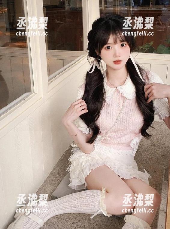 喝着水看看黑料社区网站，官网入口好有意思哦