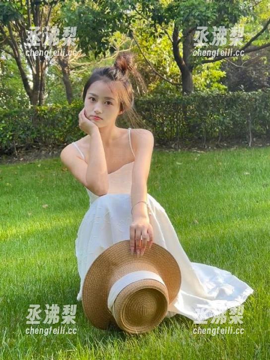 黑料门不打烊苹果版，全新今日黑料，边看边喷的节奏，不好意思带偏了。